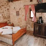The Old Stable 1861 펜션 *
